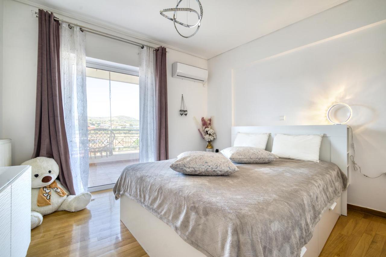 Sea & Mountain Apartment Close To Port And City Lávrion Esterno foto
