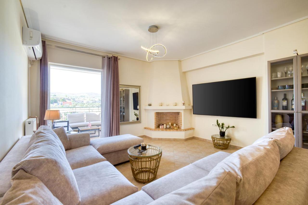 Sea & Mountain Apartment Close To Port And City Lávrion Esterno foto