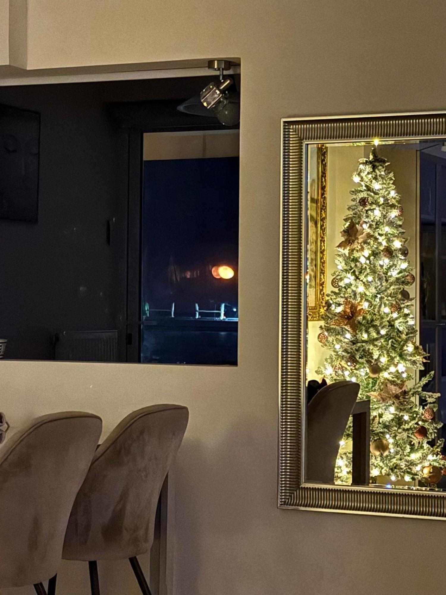 Sea & Mountain Apartment Close To Port And City Lávrion Esterno foto